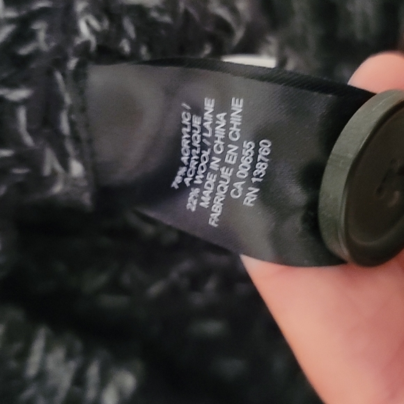 Rw & Co button up sweater - Picture 5 of 7